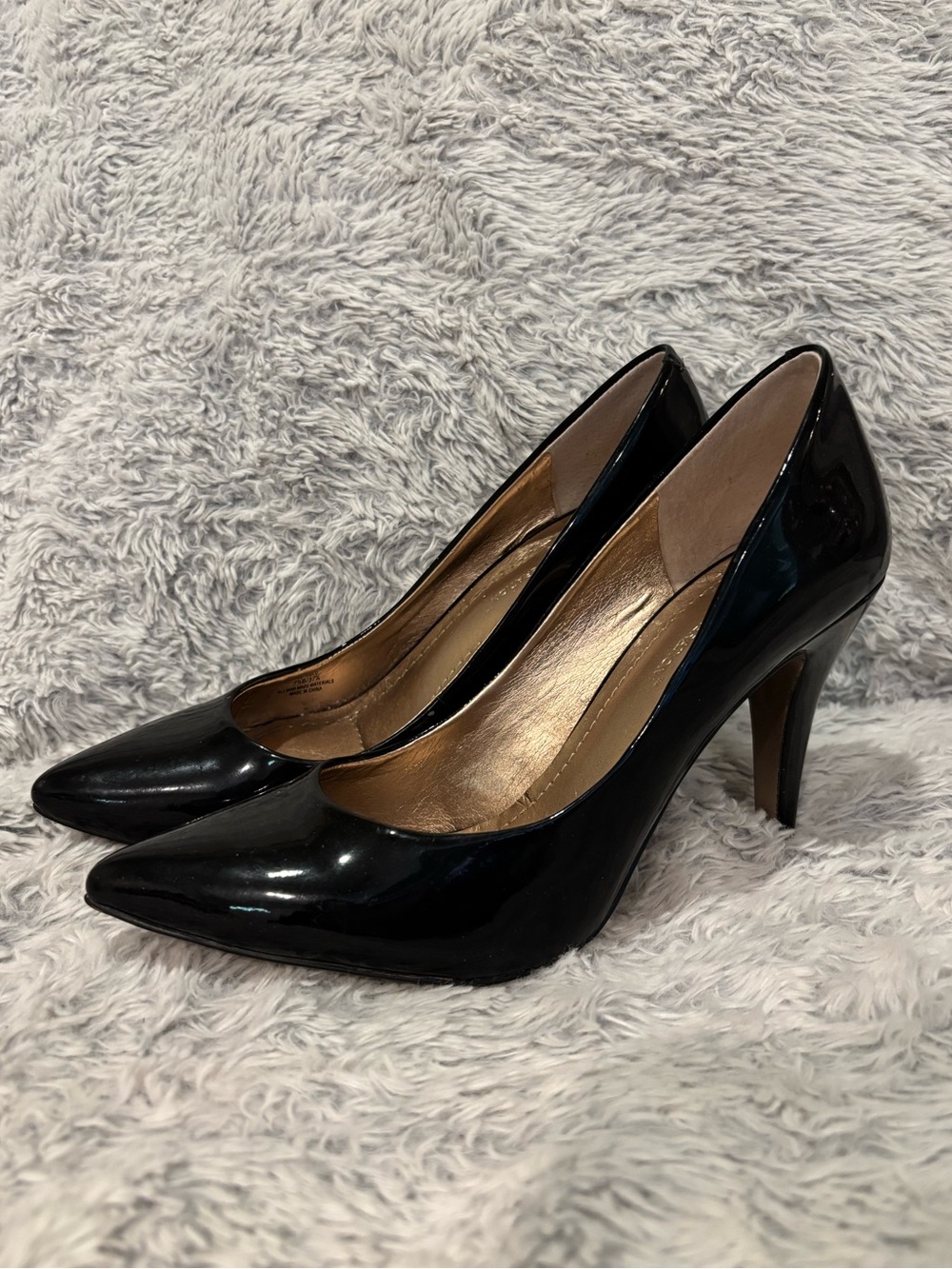 BCBGeneration Black Pointed Heels Size 7.5